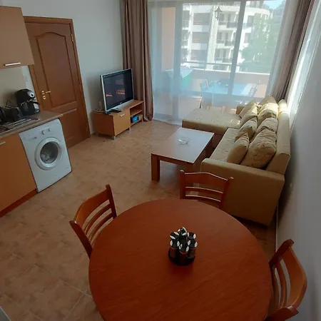 Kasandra D10 Apartmán *